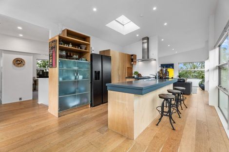 Photo of property in 50 Ngataringa Road, Devonport, Auckland, 0624