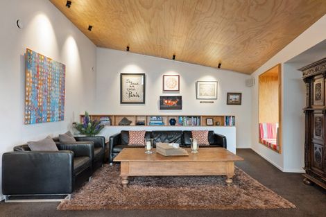 Photo of property in 22 Woodlau Rise, Huntsbury, Christchurch, 8022