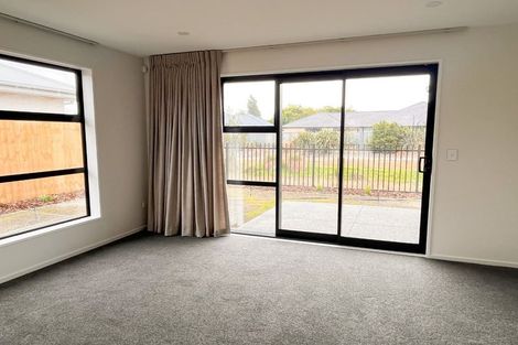 Photo of property in 31 Selfe Crescent, Burwood, Christchurch, 8083