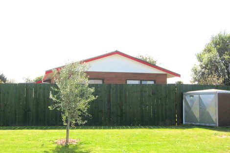Photo of property in 1 Kimber Grove, Papamoa Beach, Papamoa, 3118