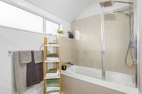 Photo of property in 41 Joseph Banks Drive, Whitby, Porirua, 5024