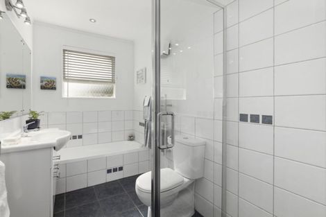 Photo of property in 32e Mission Street, Waterloo, Lower Hutt, 5011