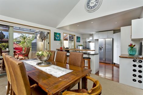 Photo of property in 14 Hastings Road, Mairangi Bay, Auckland, 0630