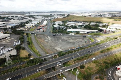 Photo of property in 18 Fahey Avenue, Mount Maunganui, 3116