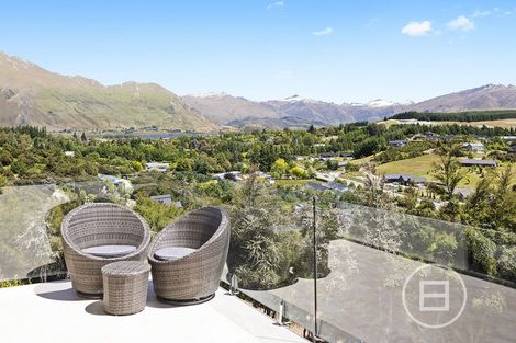 Photo of property in 12 Highfield Ridge, Wanaka, 9305