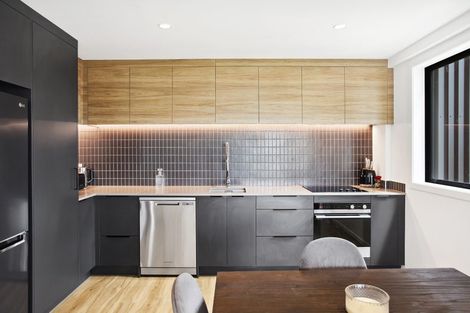 Photo of property in 3/2 Sioux Road, Hobsonville, Auckland, 0616