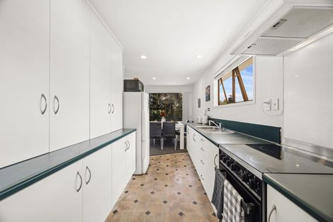 Photo of property in 19 Rewarewa Street, Owhata, Rotorua, 3010