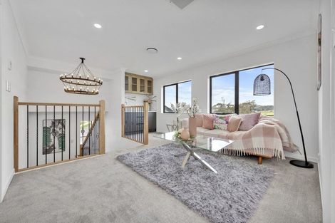 Photo of property in 2a Ballyalton Crescent, Flat Bush, 2019