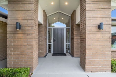 Photo of property in 3 Crabapple Close, Milson, Palmerston North, 4414