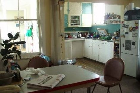 Photo of property in 19 Myrtle Crescent, Mount Cook, Wellington, 6021