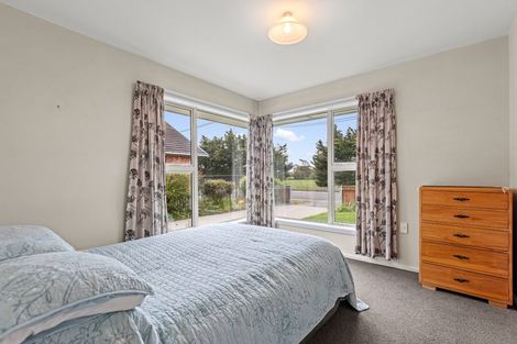 Photo of property in 113 Beach Road, North New Brighton, Christchurch, 8083