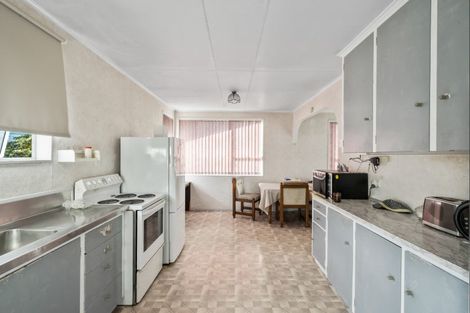 Photo of property in 22 Tavistock Street, Westown, New Plymouth, 4310