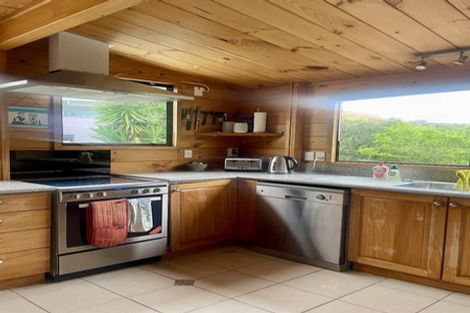 Photo of property in 8 Zealandia Road, Manly, Whangaparaoa, 0930