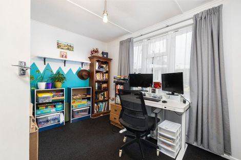 Photo of property in 56 Revans Street, Featherston, 5710