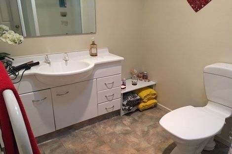 Photo of property in 91d Peverel Street, Riccarton, Christchurch, 8041