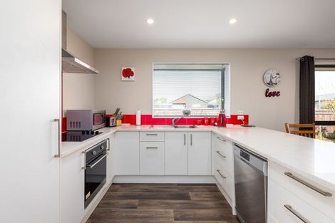 Photo of property in 22 Ingrid Street, Parklands, Christchurch, 8083