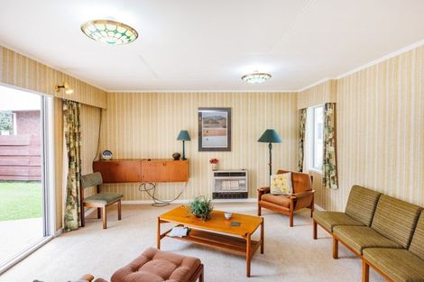 Photo of property in 5 Anaru Place, Awapuni, Palmerston North, 4412