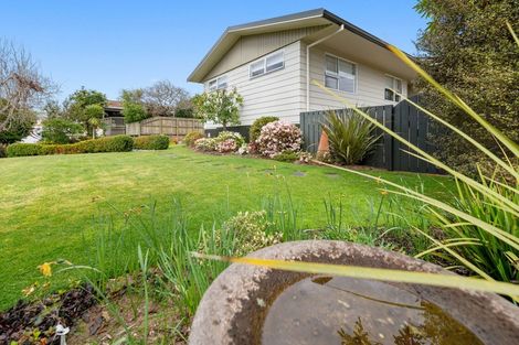 Photo of property in 3 Waitawa Place, Lynmore, Rotorua, 3010