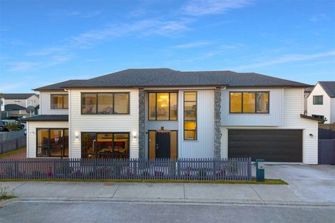 Photo of property in 1 Toanui Road, Hobsonville, Auckland, 0616