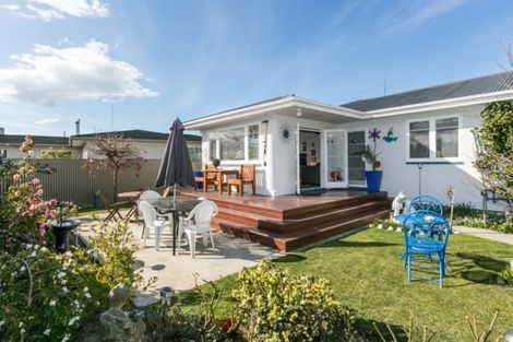 Photo of property in 9a Cornwall Road, Taradale, Napier, 4112