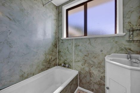 Photo of property in 6 Lear Street, Stratford, 4332