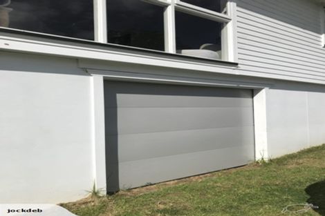 Photo of property in 45 Moffat Road, Red Beach, 0932