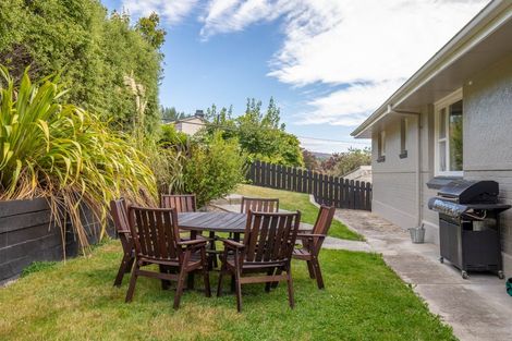Photo of property in 107 Branxholm Street, Roxburgh, 9500