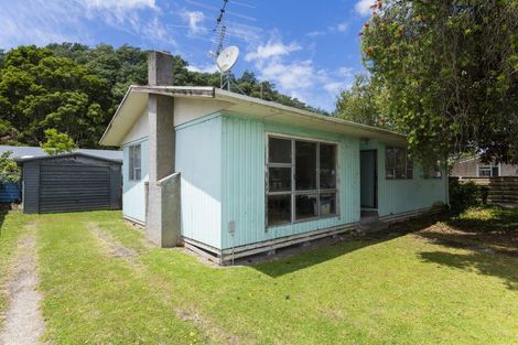 Photo of property in 18 Paraone Road, Tamarau, Gisborne, 4010