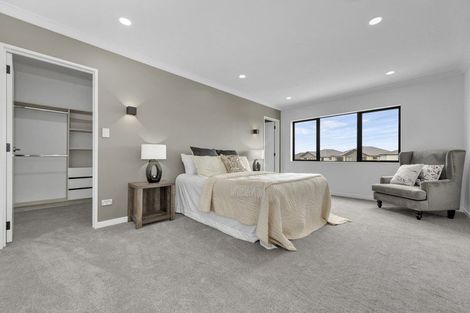 Photo of property in 2a Ballyalton Crescent, Flat Bush, 2019