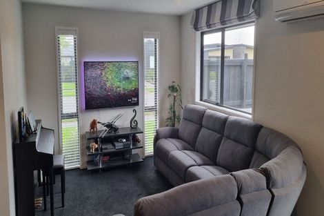 Photo of property in 11 Sweeney Street, Marshland, Christchurch, 8083