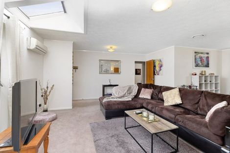 Photo of property in 7f1 Tawa Street, Tawa, Wellington, 5028
