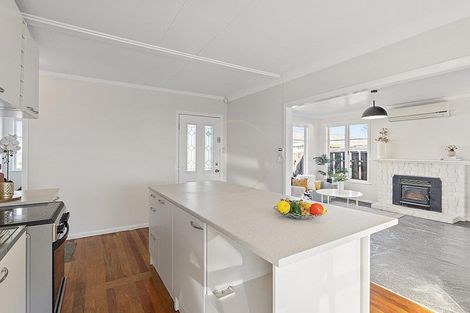 Photo of property in 18 Prangley Avenue, Mangere, Auckland, 2022