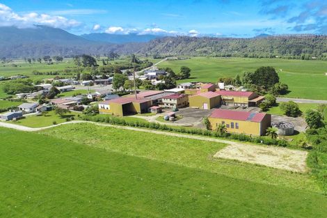 Photo of property in 474b State Highway 2, Opaki, Masterton, 5871
