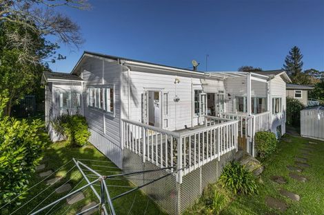 Photo of property in 26 Woodside Road, Massey, Auckland, 0614