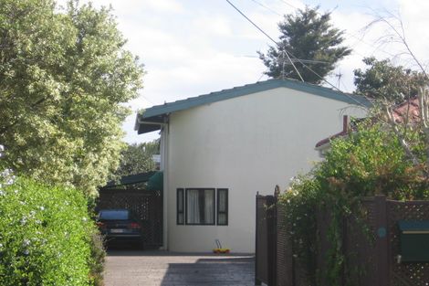 Photo of property in 1/6 Brook Street, Milford, Auckland, 0620
