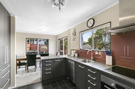 Photo of property in 11 Mallard Grove, Churton Park, Wellington, 6037