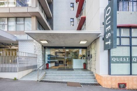 Photo of property in Terrace Garden Apartments, 10a/120 The Terrace, Wellington Central, Wellington, 6011