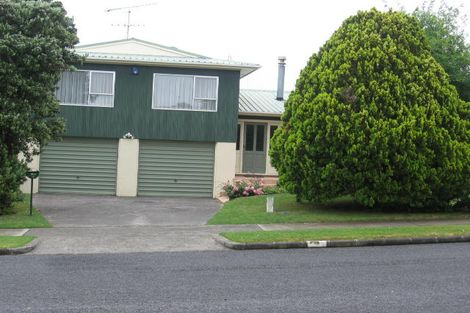 Photo of property in 4 Walworth Avenue, Pakuranga Heights, Auckland, 2010