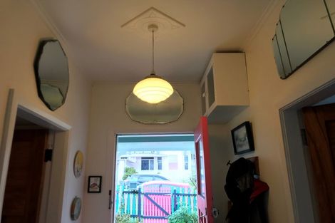 Photo of property in 21 Tirangi Road, Rongotai, Wellington, 6022