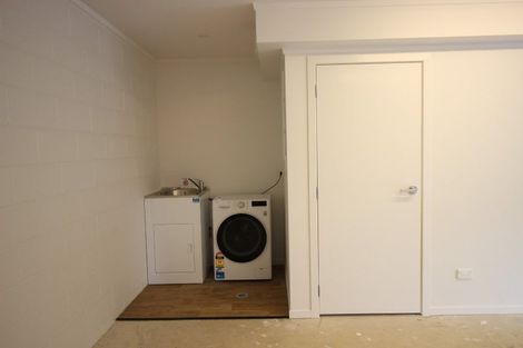 Photo of property in 1c Stott Avenue, Birkdale, Auckland, 0626