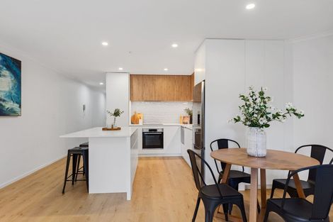 Photo of property in 8/281 Maunganui Road, Mount Maunganui, 3116