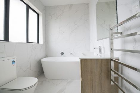 Photo of property in 42 Taikura Avenue, Red Beach, 0932