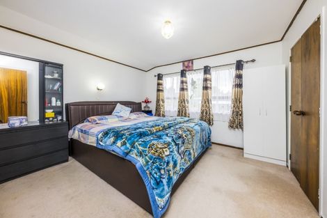 Photo of property in 2/55 Great South Road, Manurewa, Auckland, 2102