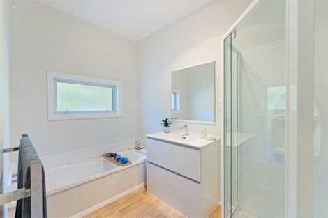 Photo of property in 8 Manuka Street, Otaki Beach, Otaki, 5512