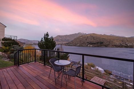 Photo of property in 22 Golden Terrace, Queenstown, 9300