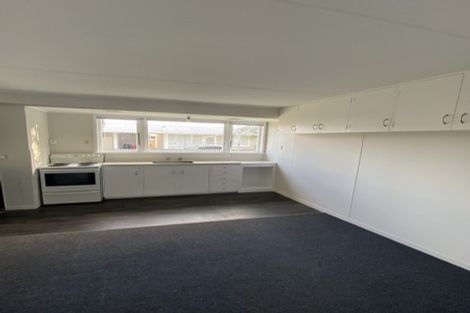 Photo of property in 2/2 Church Street, Terrace End, Palmerston North, 4410