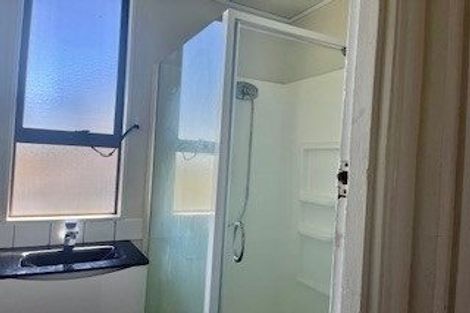 Photo of property in 53a Pleasant Road, Glen Eden, Auckland, 0602