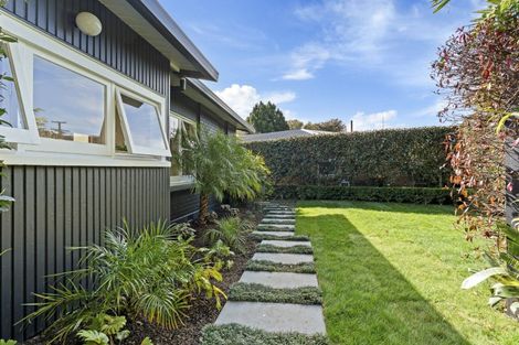 Photo of property in 222 Tukapa Street, Westown, New Plymouth, 4310