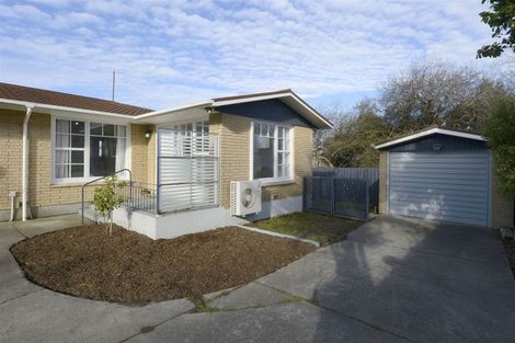 Photo of property in 2/333 Waimairi Road, Ilam, Christchurch, 8041