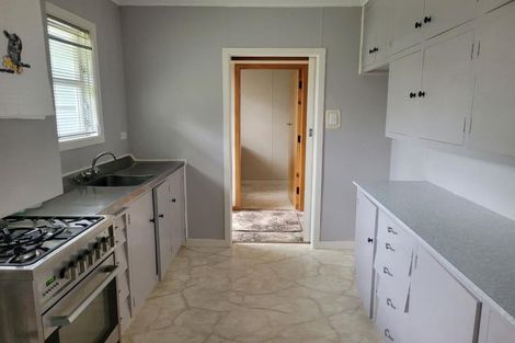 Photo of property in 221 Tukapa Street, Westown, New Plymouth, 4310